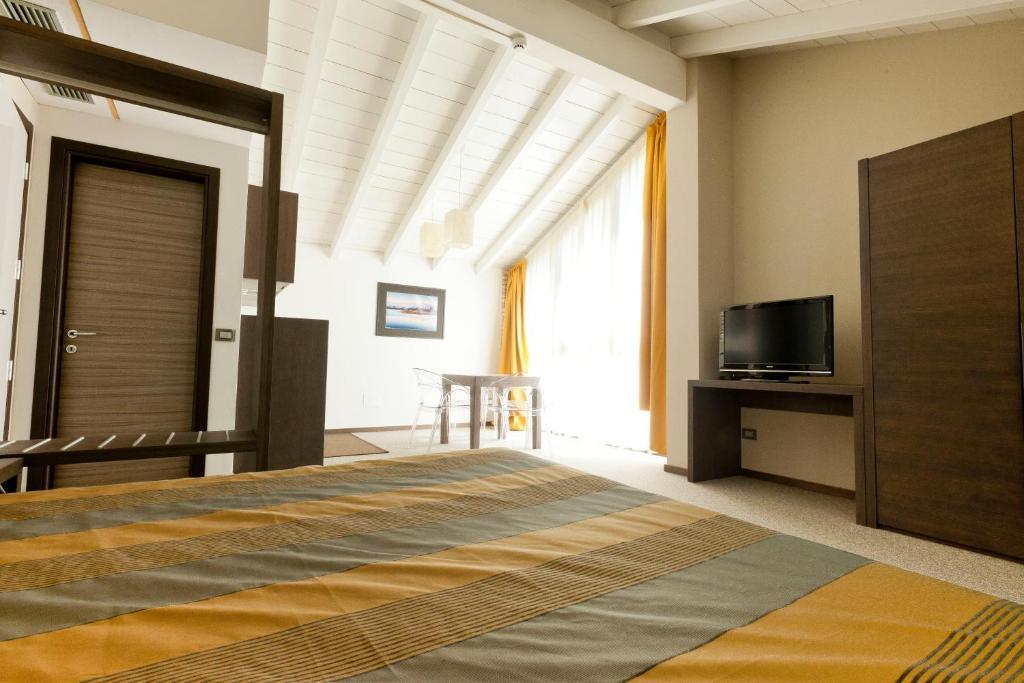 Locanda Sant'Ambrogio Rivalta  Room photo